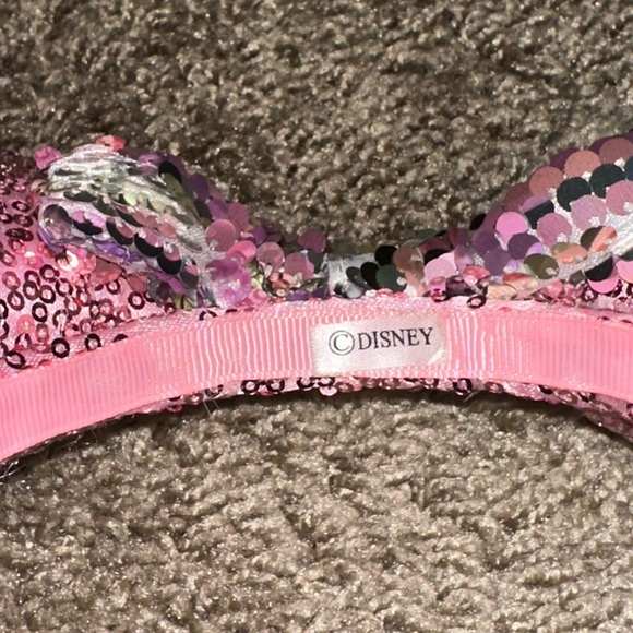 Minnie Mouse Tee and Ears Bundle - Picture 10 of 11